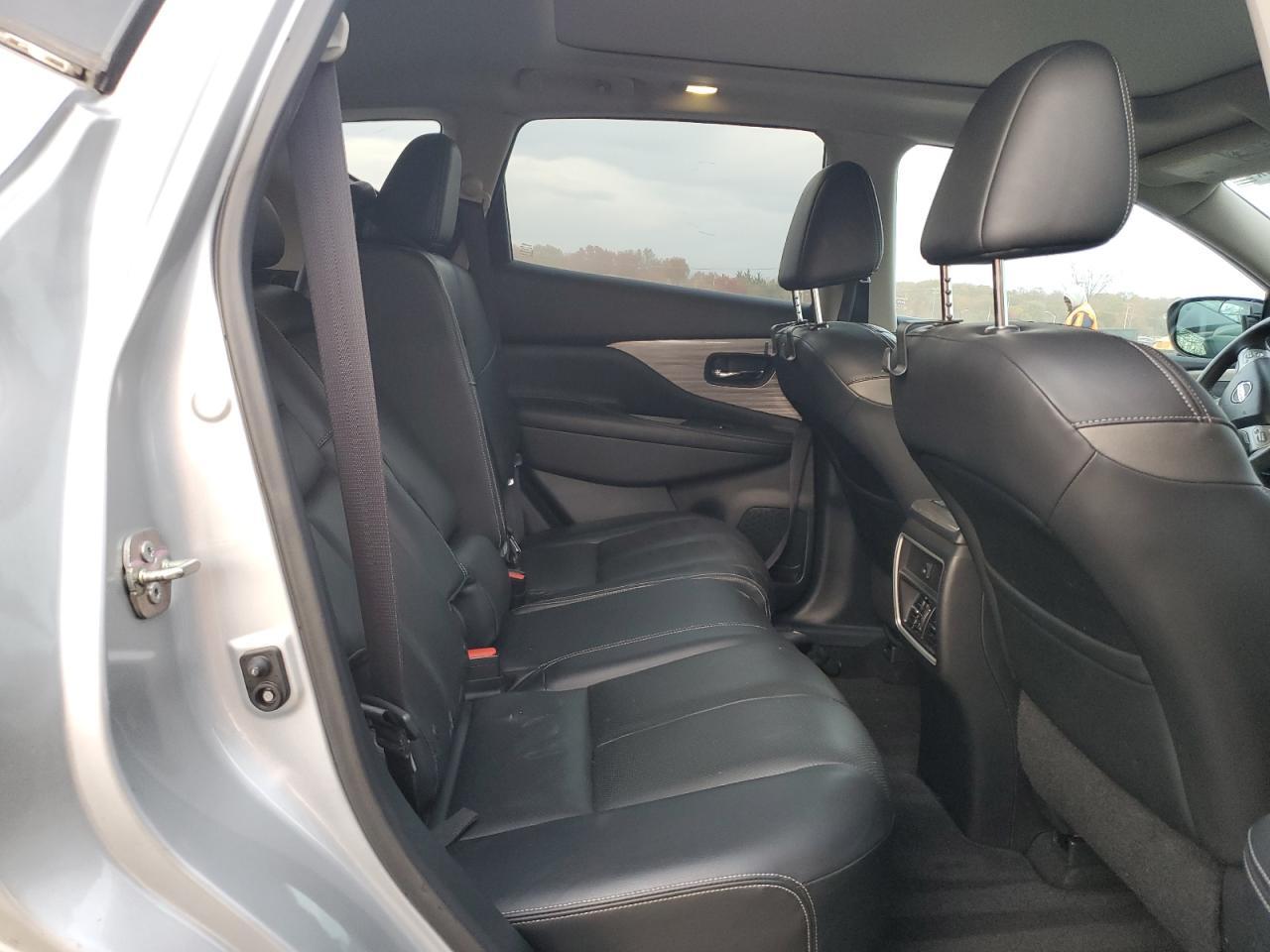 2016 NISSAN MURANO