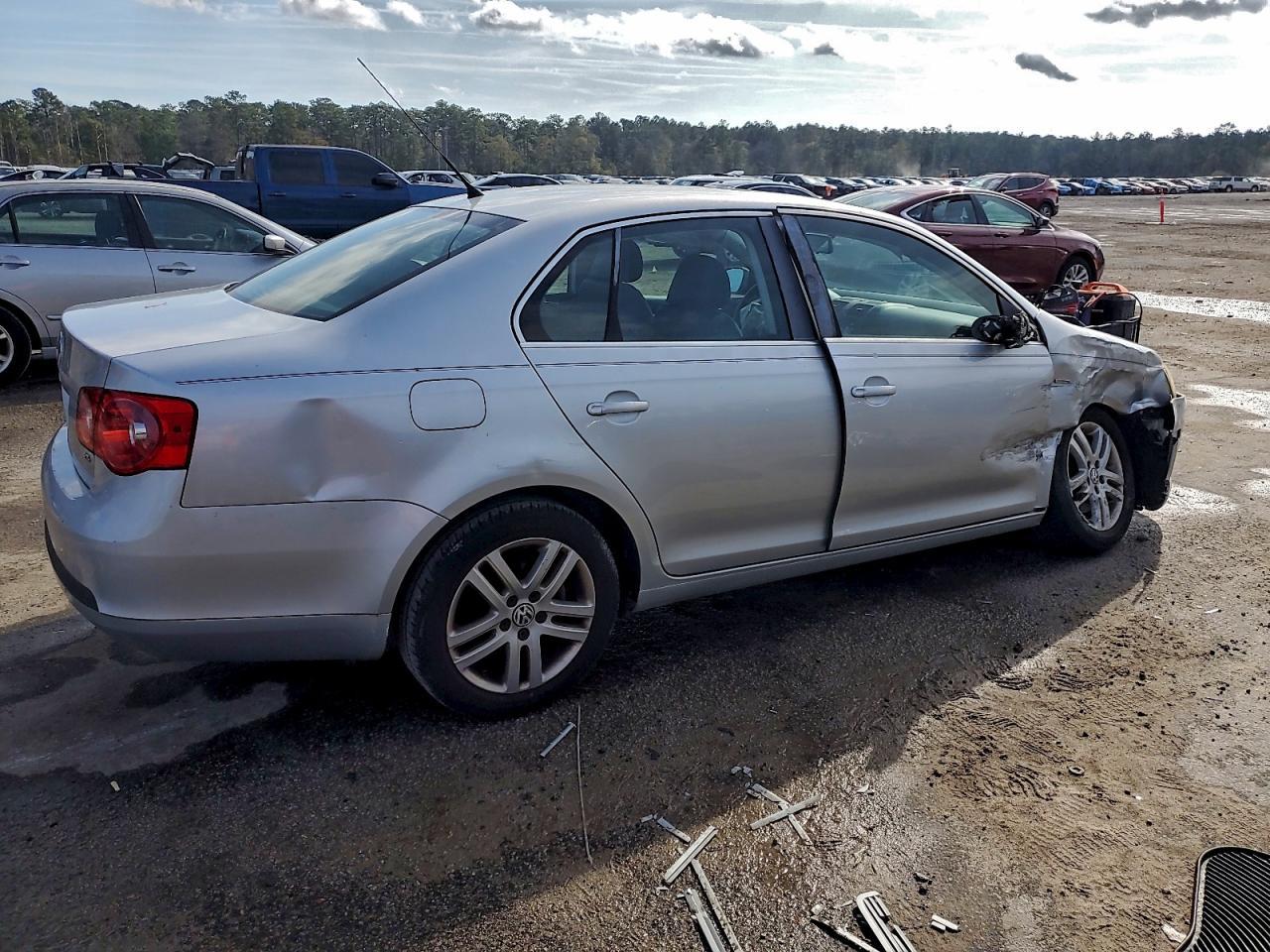 2007 VOLKSWAGEN JETTA