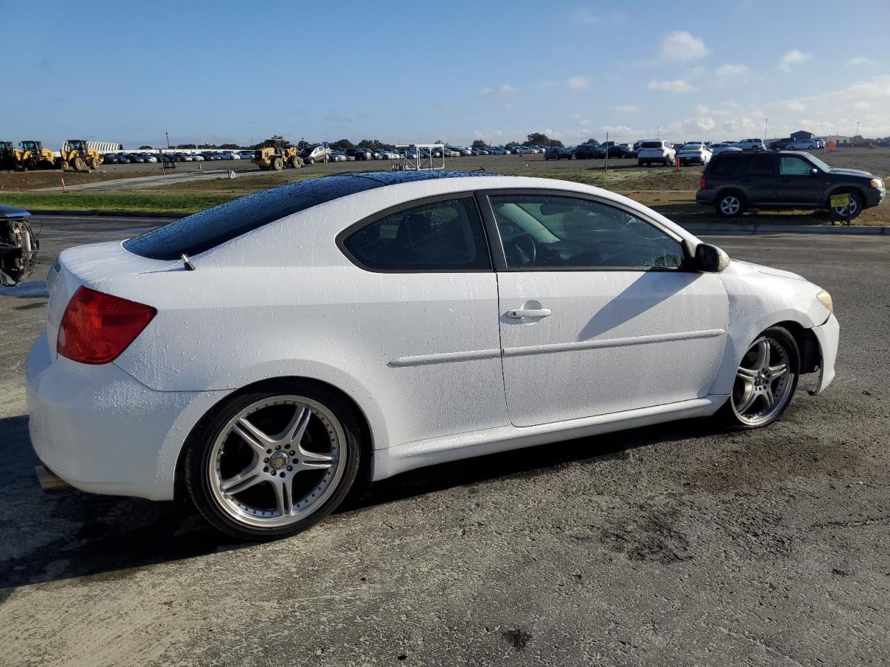 2006 TOYOTA SCION