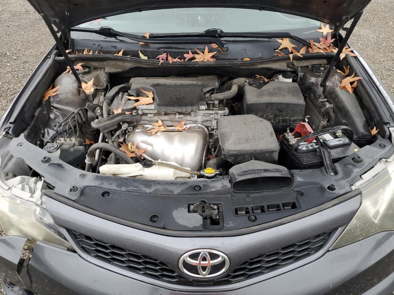 2014 TOYOTA CAMRY