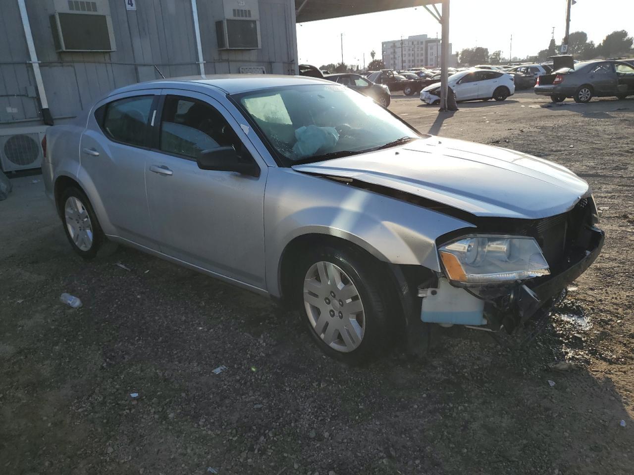 2012 DODGE Avenger