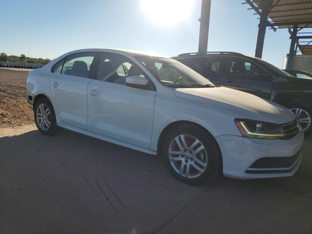 2017 VOLKSWAGEN JETTA