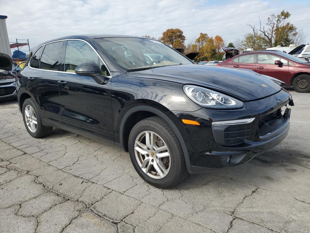 2016 PORSCHE CAYENNE