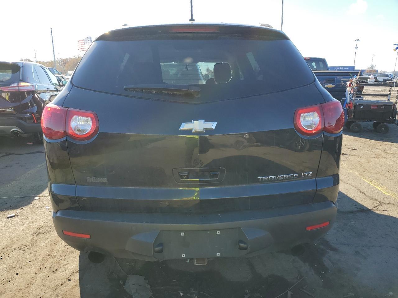 2011 CHEVROLET TRAVERSE