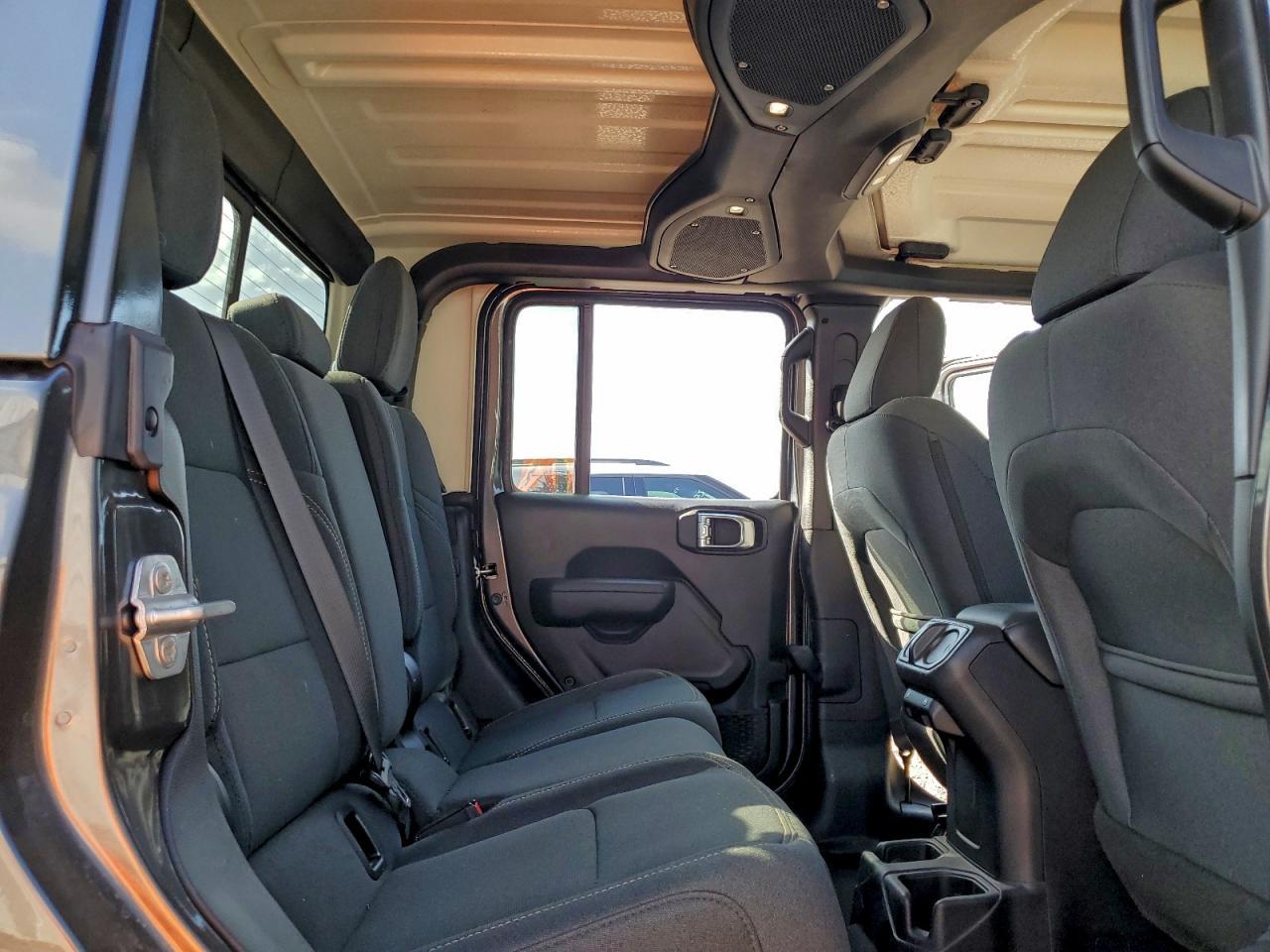 2025 JEEP Gladiator