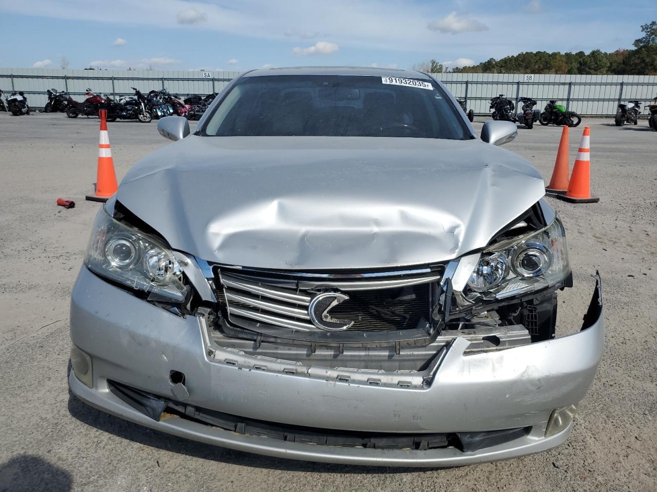 2011 LEXUS ES 350