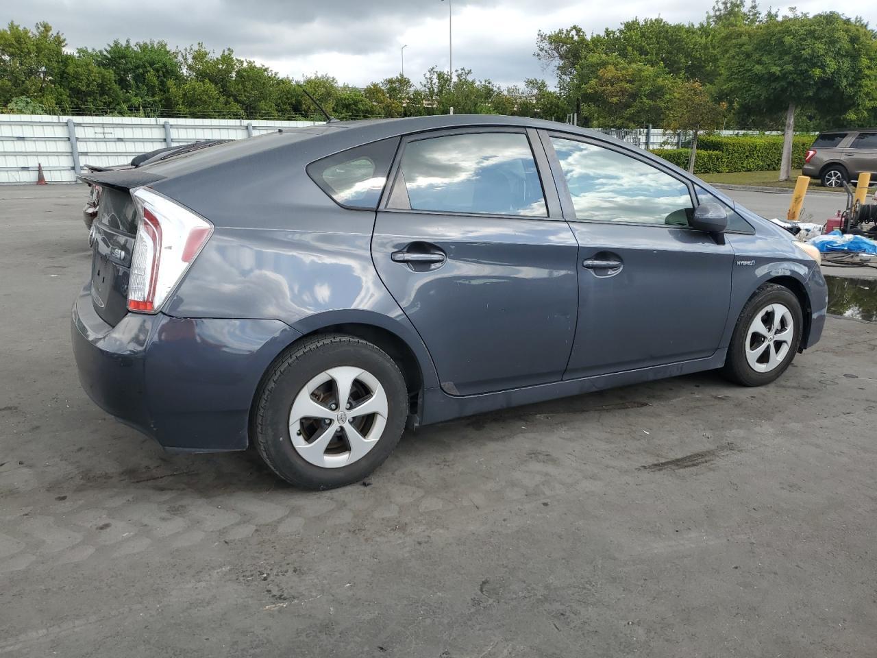 2013 TOYOTA PRIUS