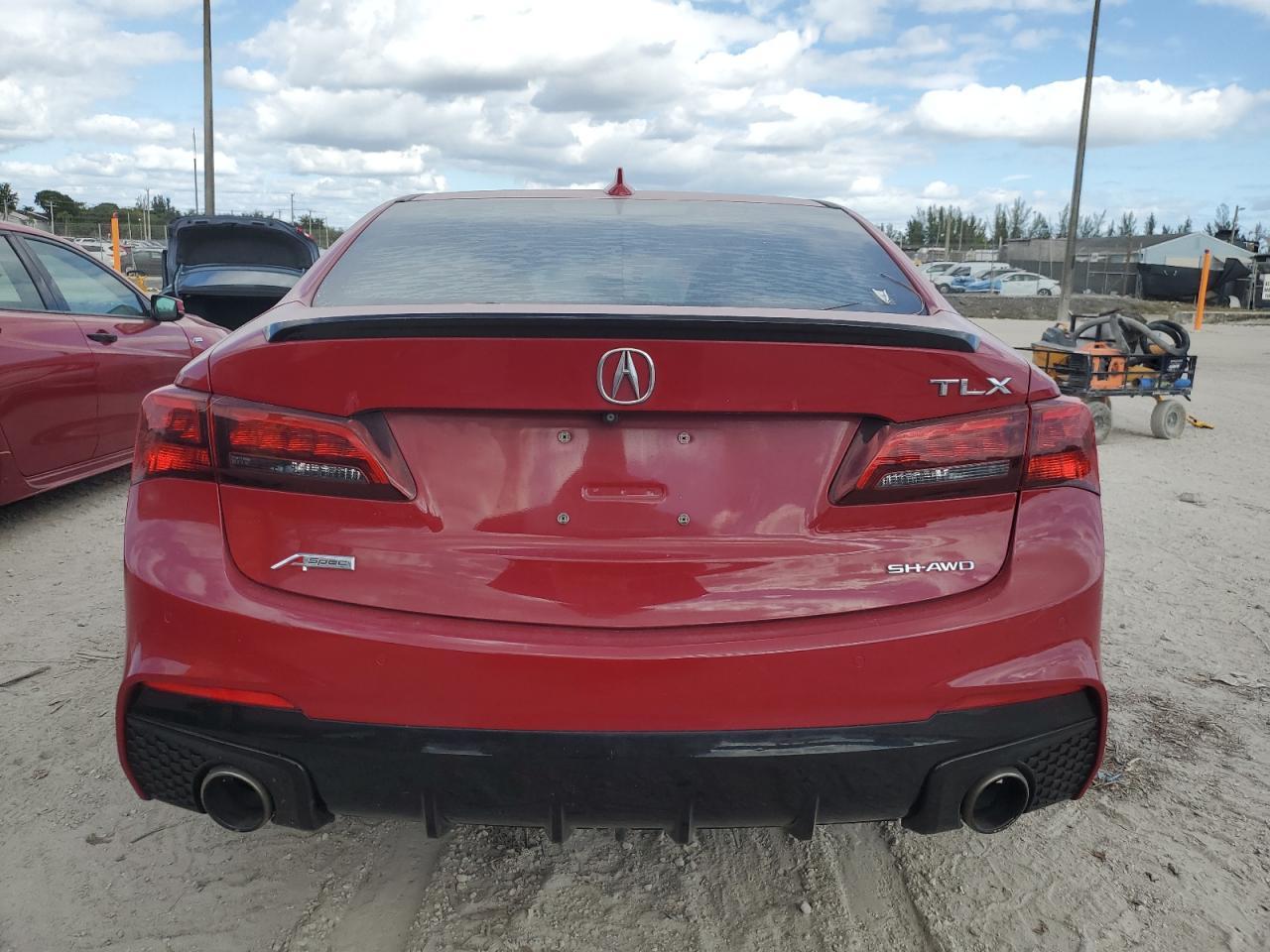 2017 ACURA TLX