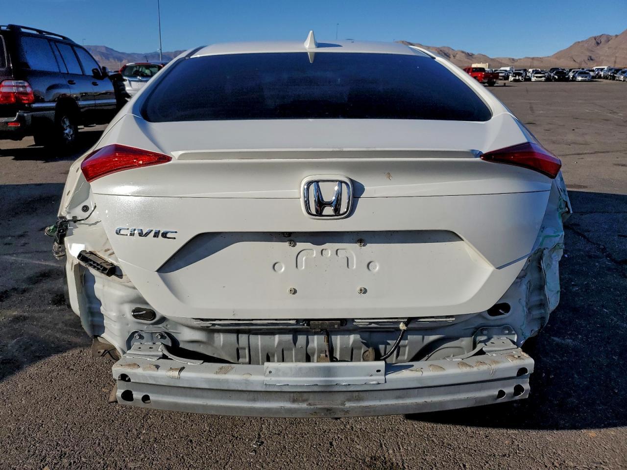 2018 HONDA CIVIC