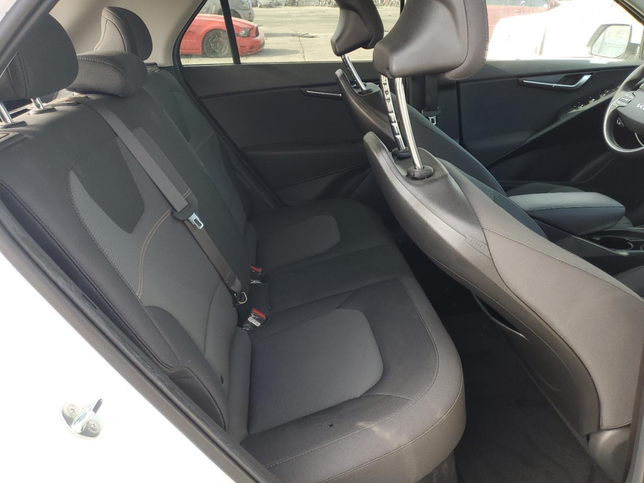 2025 KIA Niro