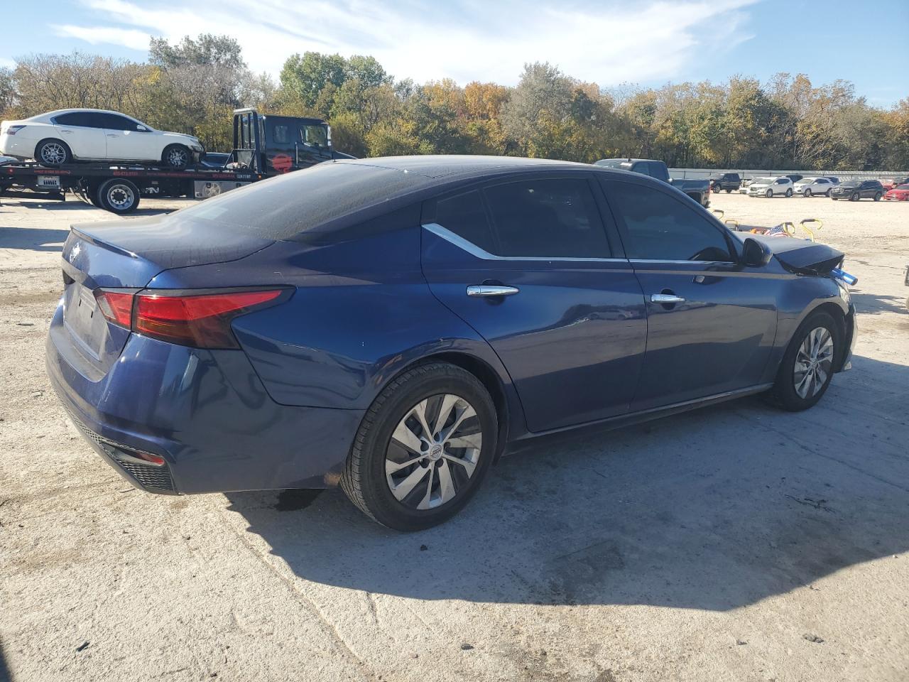 2022 NISSAN ALTIMA