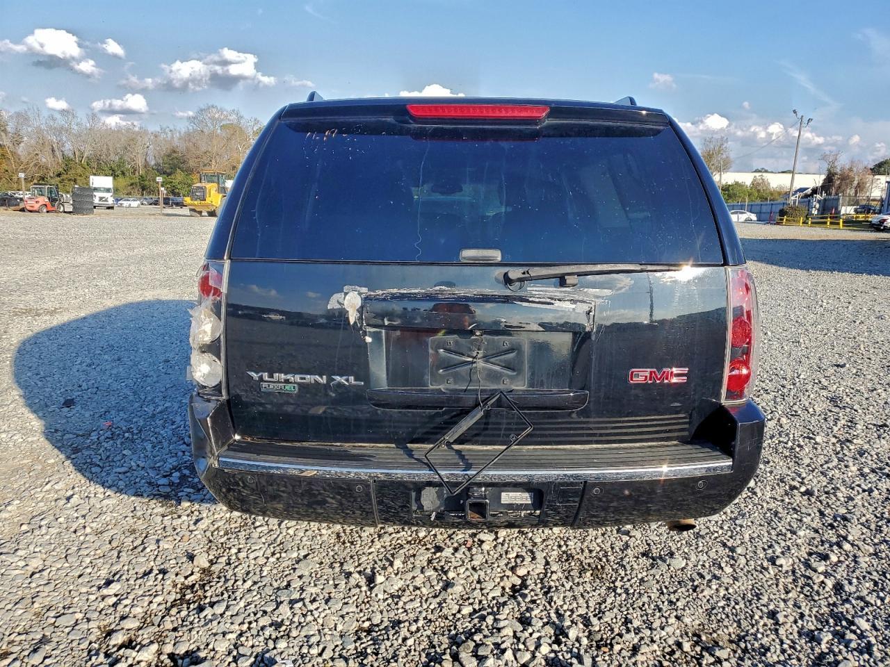 2011 GMC Yukon XL