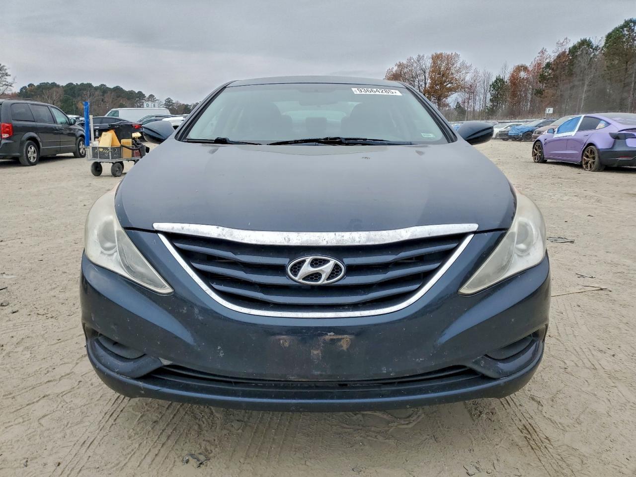 2011 HYUNDAI SONATA