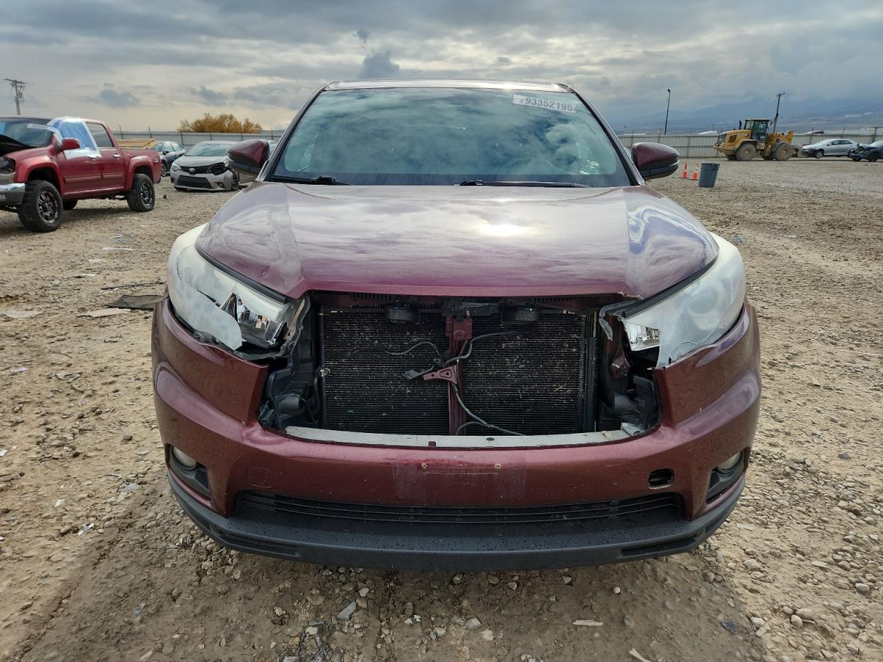 2015 TOYOTA HIGHLANDER