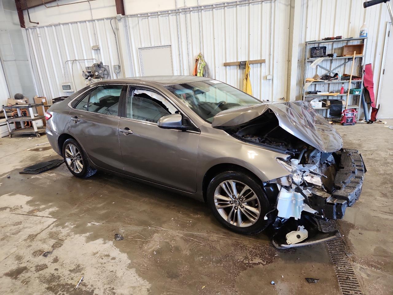 2017 TOYOTA CAMRY