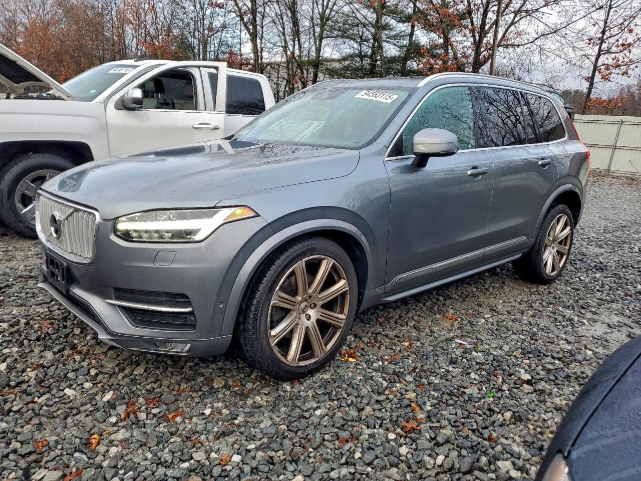 2018 VOLVO XC90