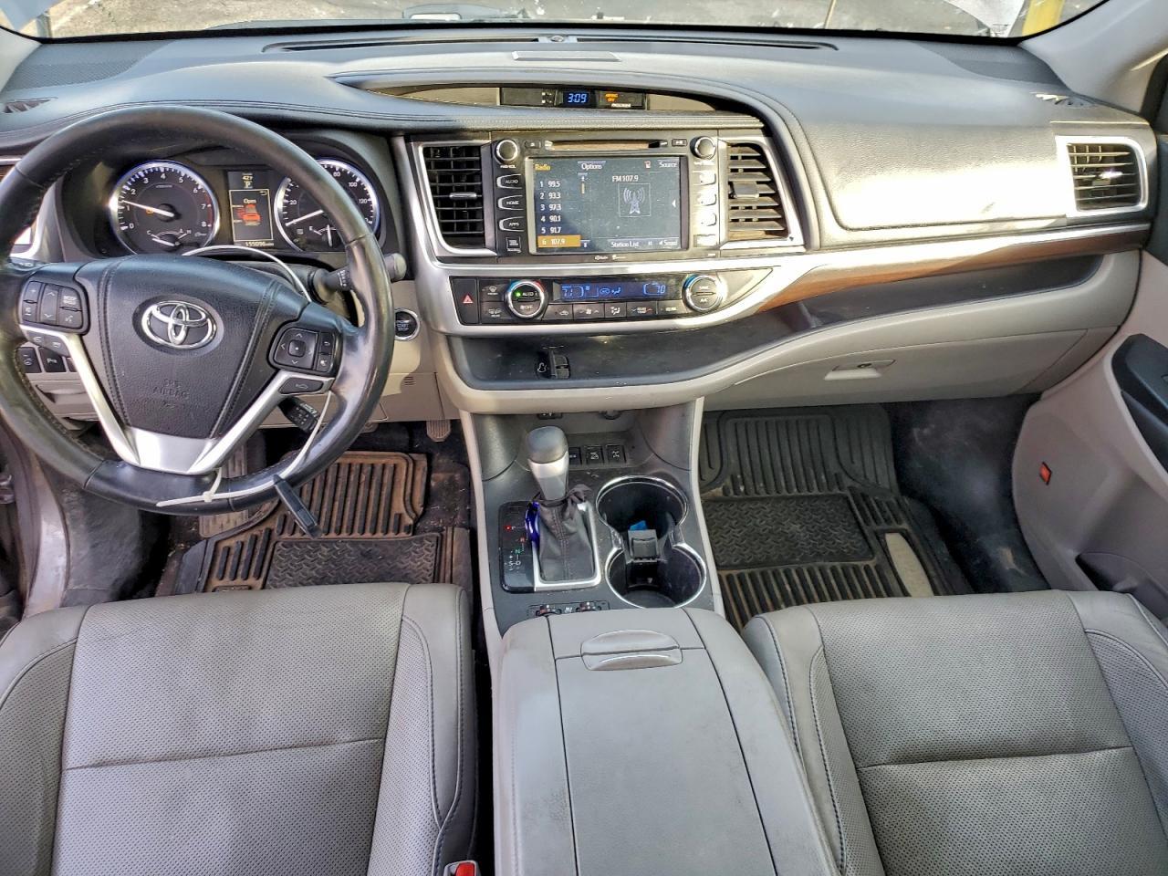 2015 TOYOTA HIGHLANDER