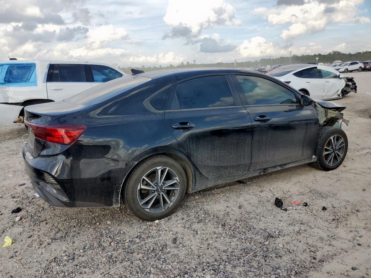 2022 KIA FORTE