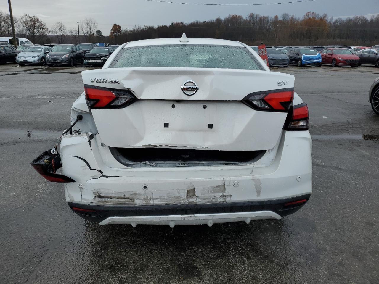 2021 NISSAN VERSA
