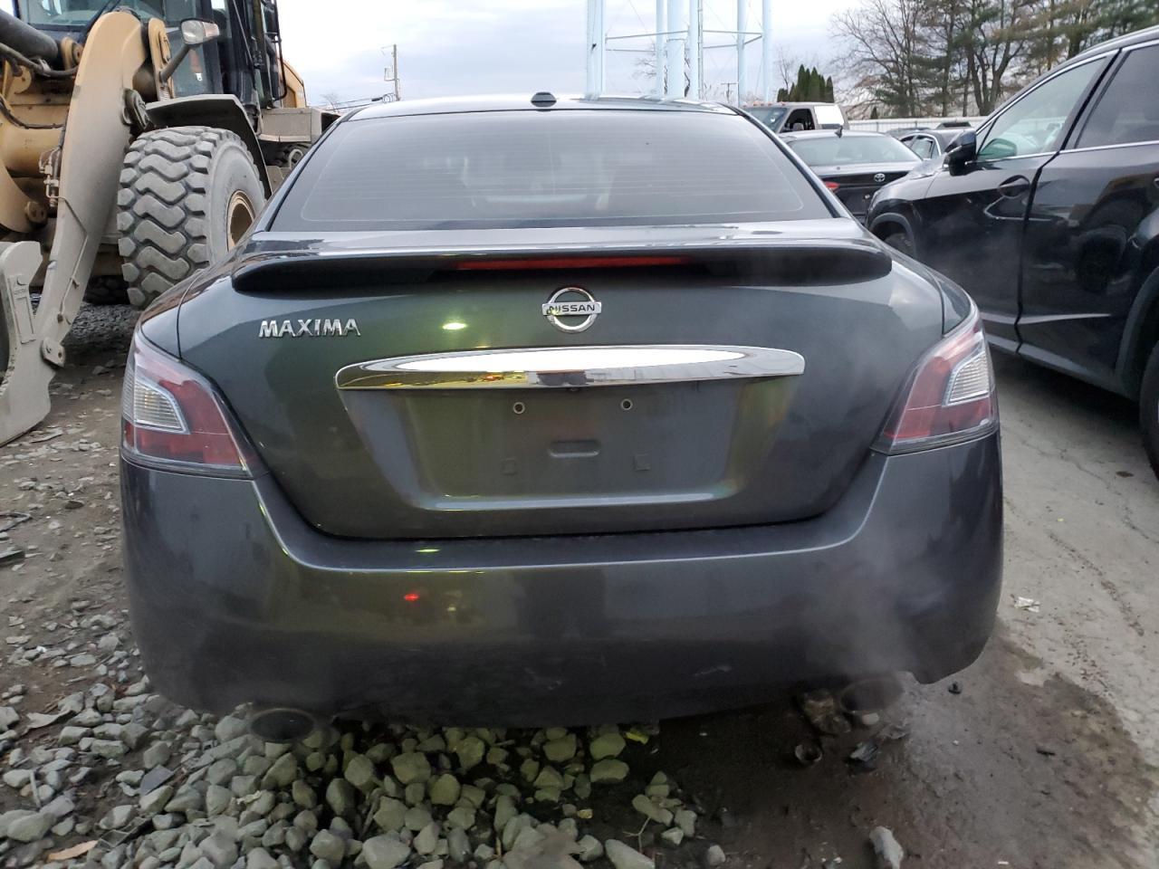 2013 NISSAN Maxima