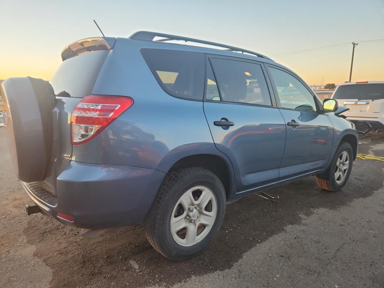 2012 TOYOTA RAV4