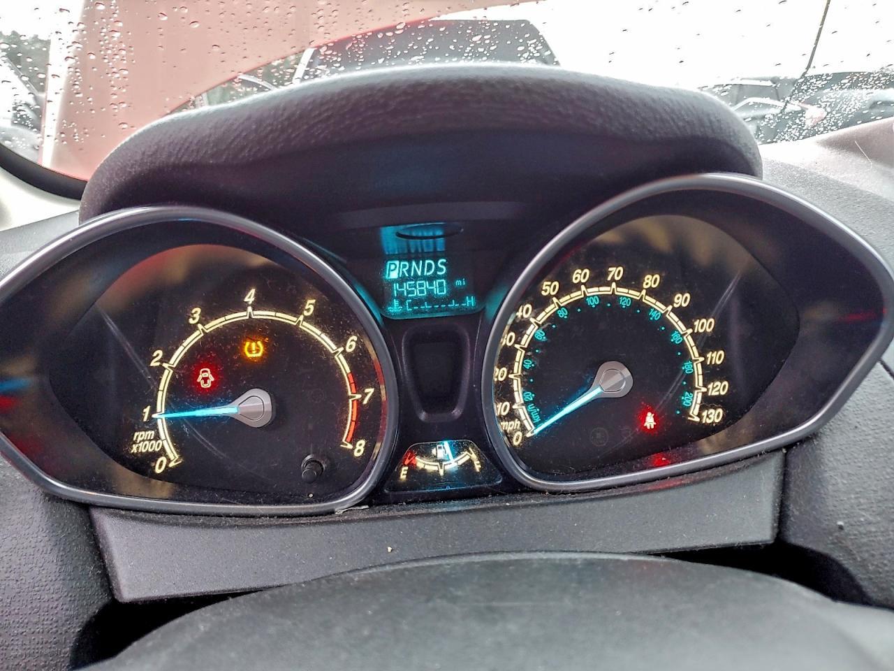2014 FORD Fiesta