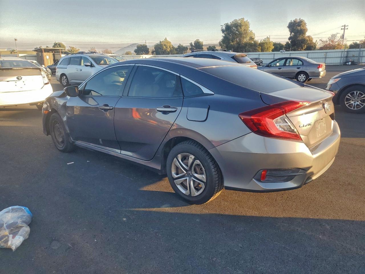 2016 HONDA CIVIC