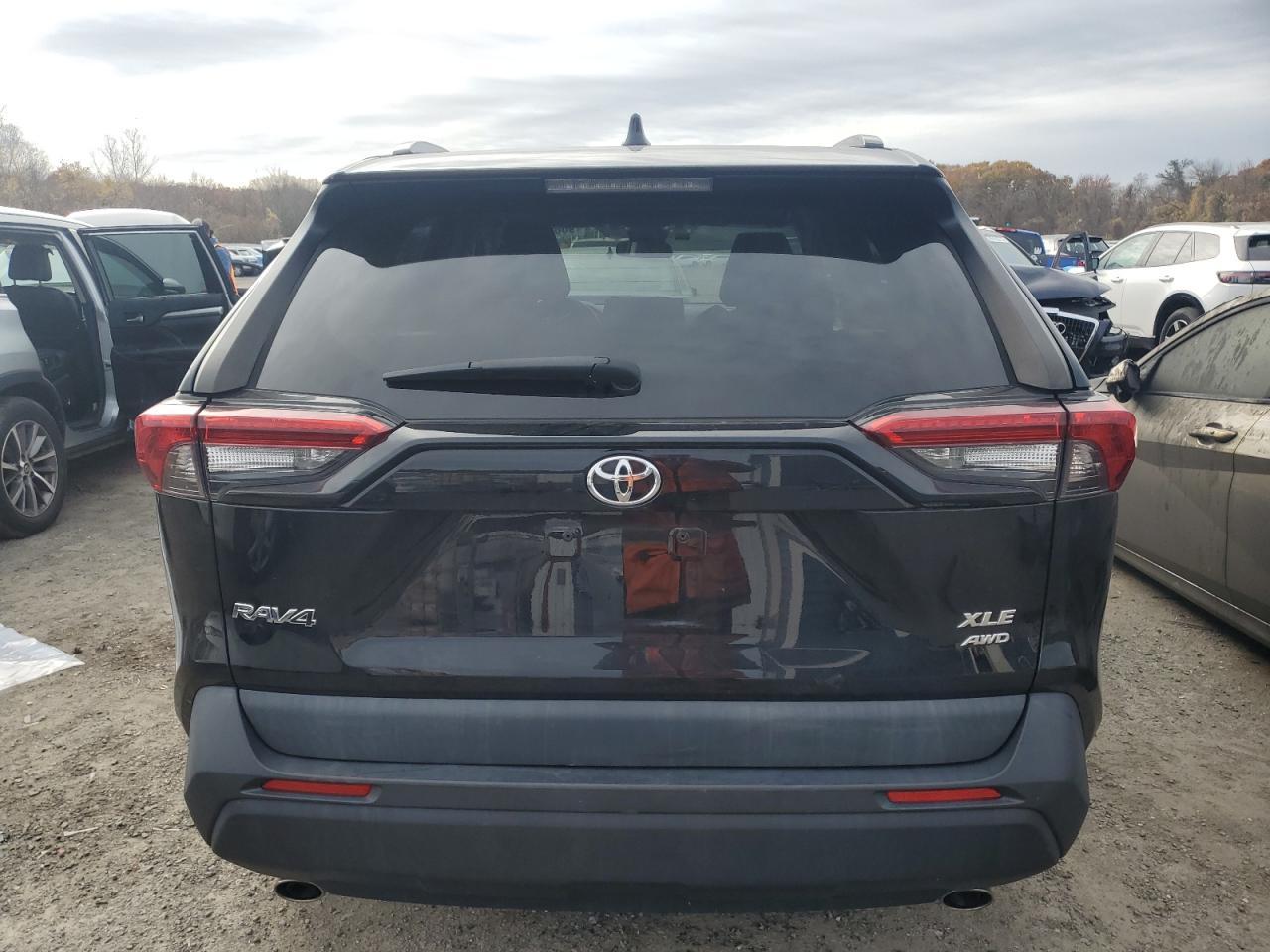 2021 TOYOTA RAV4