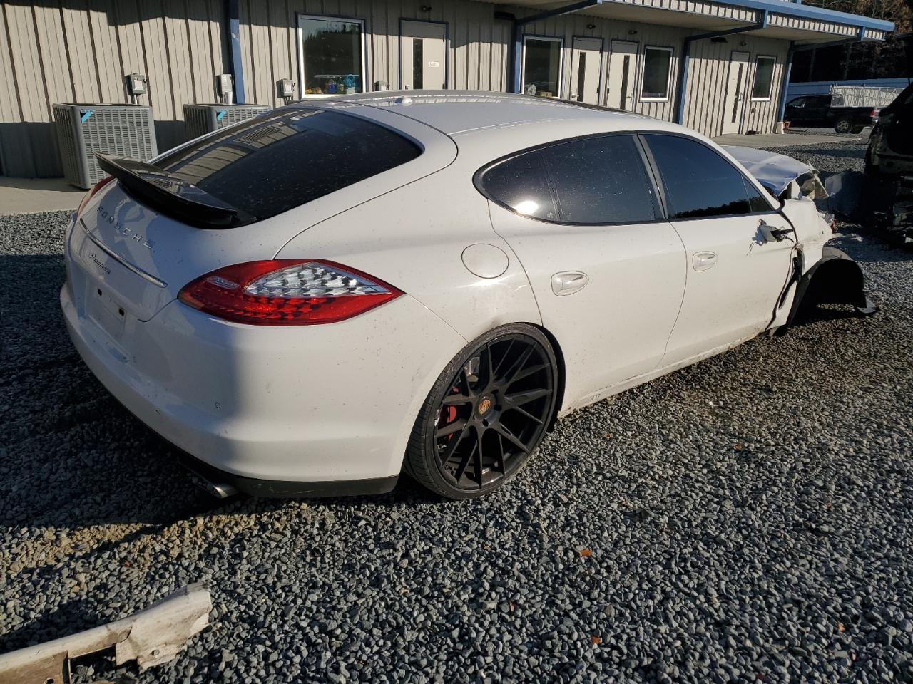 2012 PORSCHE Panamera