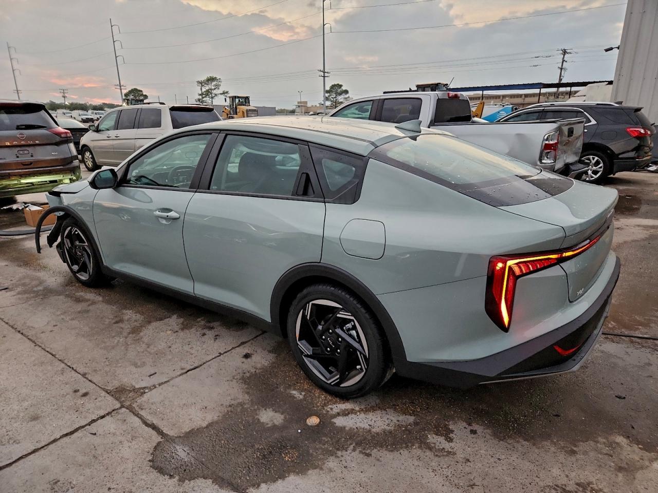 2025 KIA K4