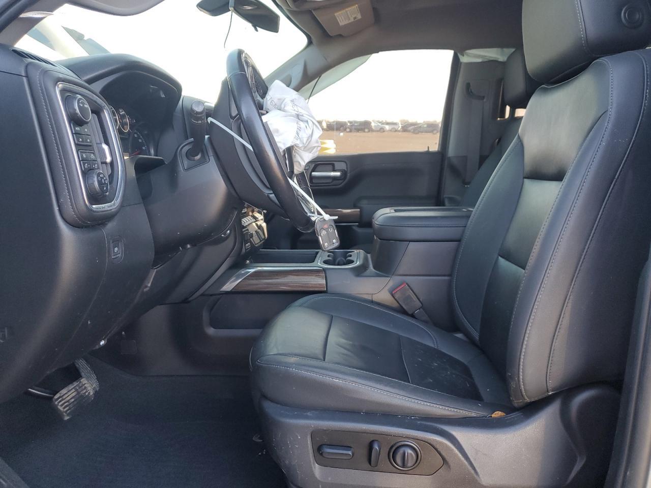 2021 CHEVROLET Silverado