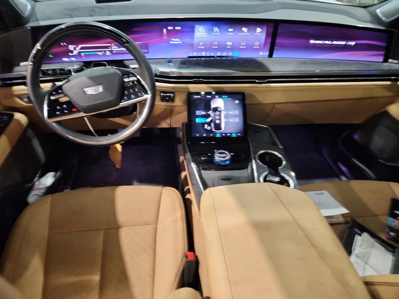 2025 CADILLAC ESCALADE