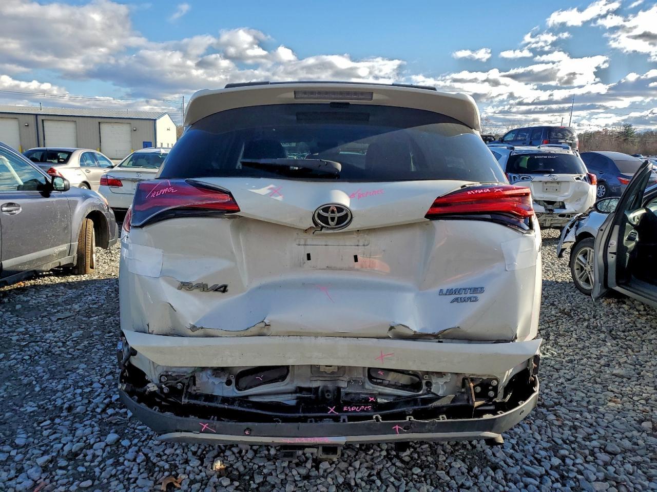 2017 TOYOTA RAV4