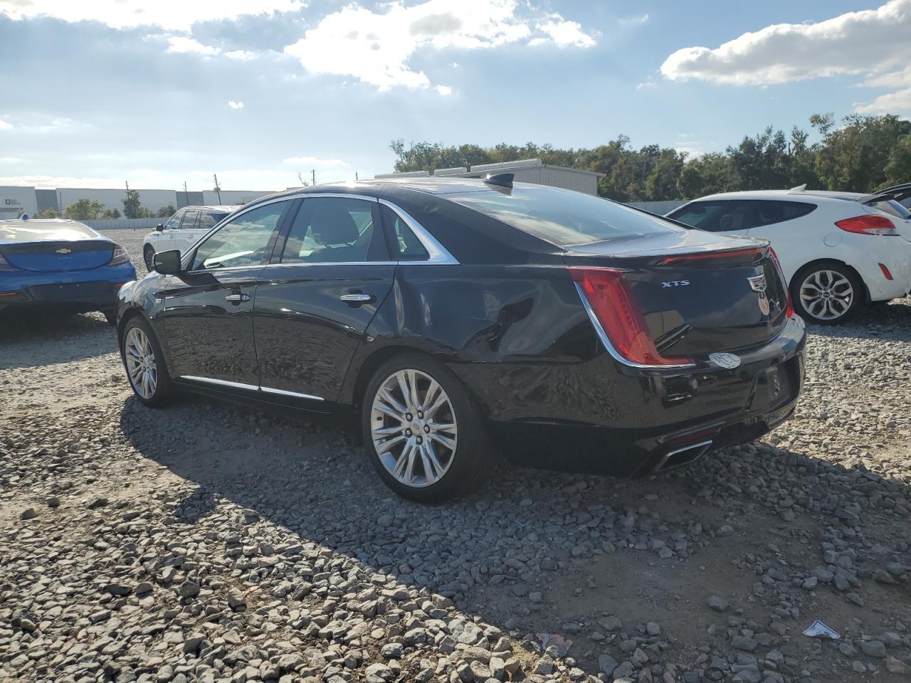 2018 CADILLAC XTS