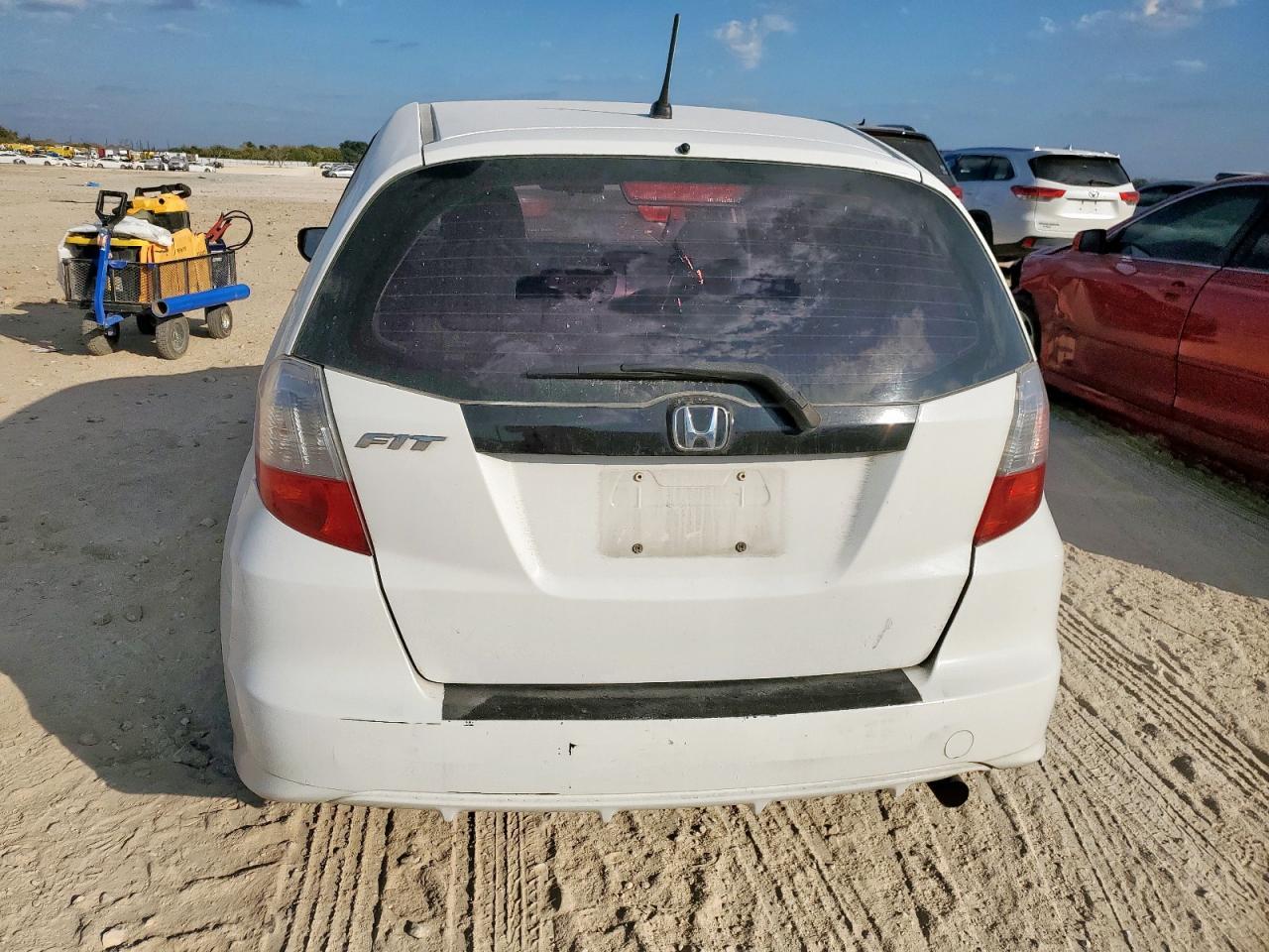 2012 HONDA FIT