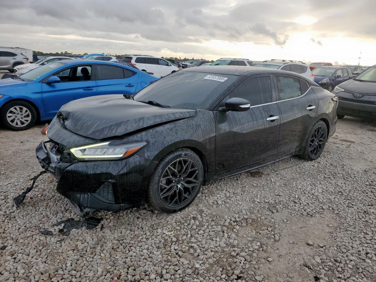 2021 NISSAN Maxima