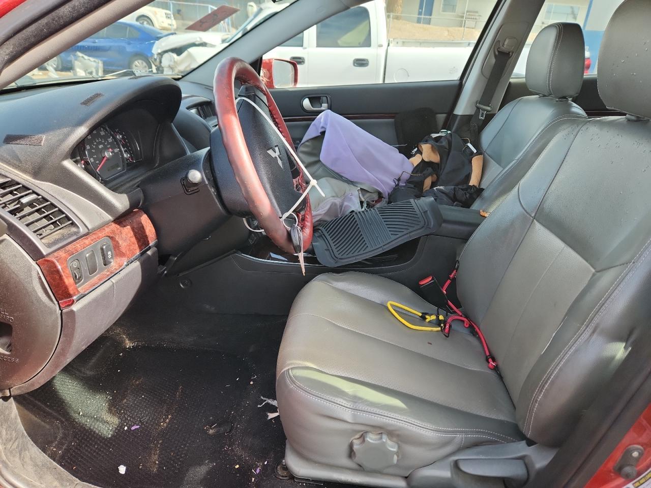 2011 MITSUBISHI Galant