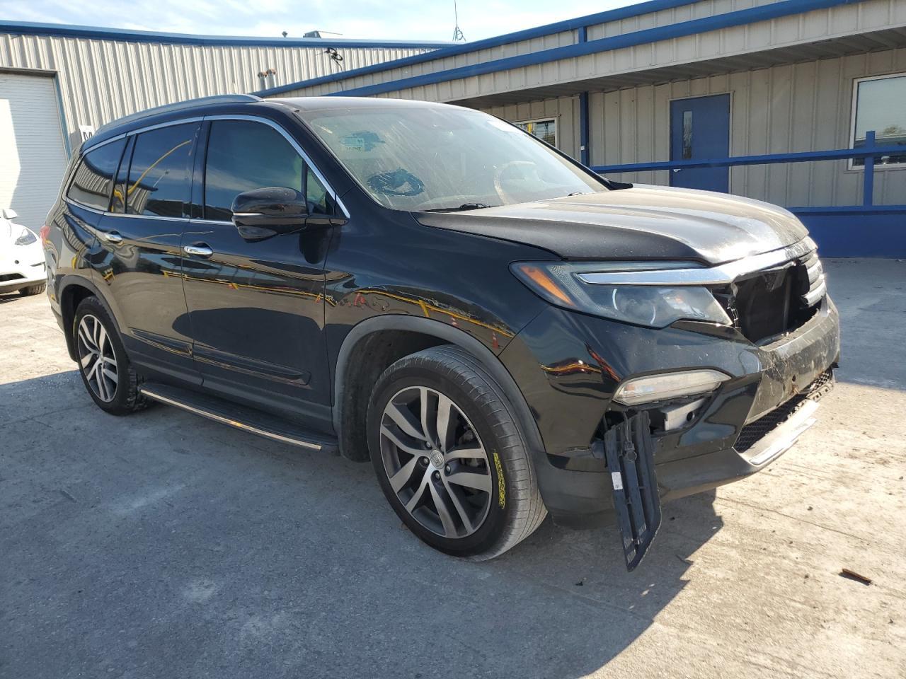 2016 HONDA PILOT