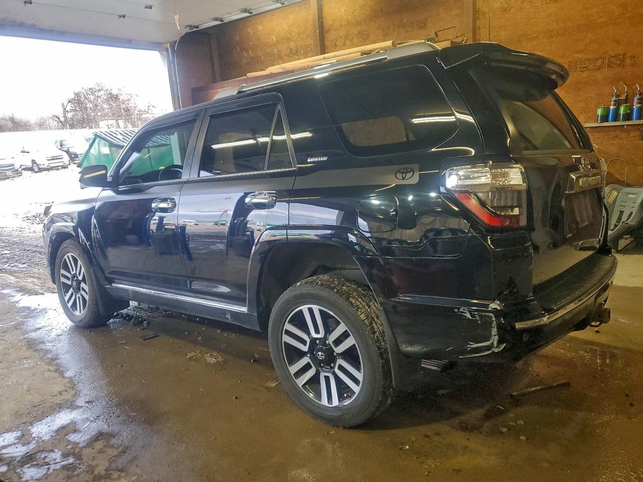 2017 TOYOTA 4Runner