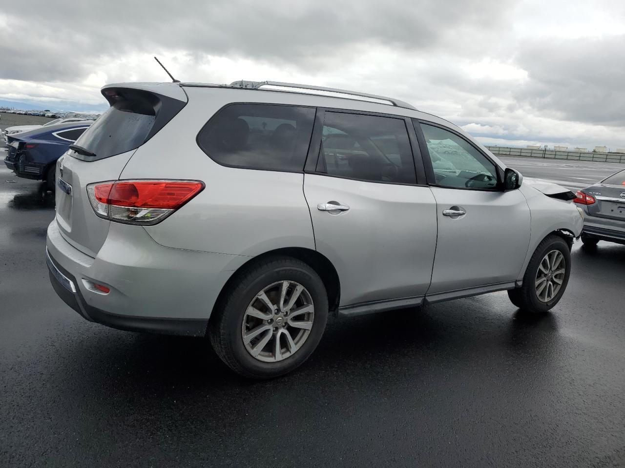 2015 NISSAN PATHFINDER