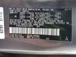 2011 TOYOTA SIENNA