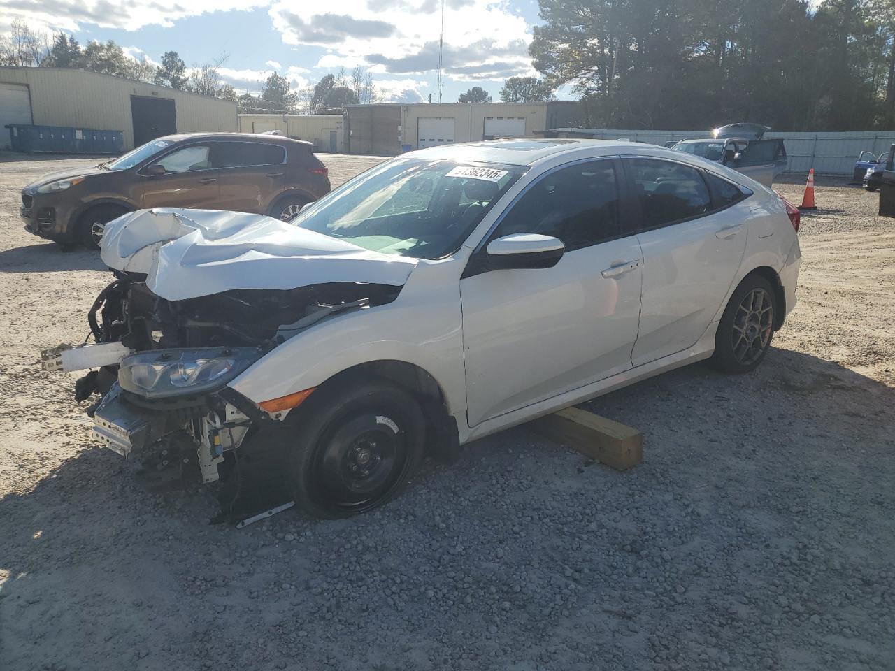 2017 HONDA CIVIC