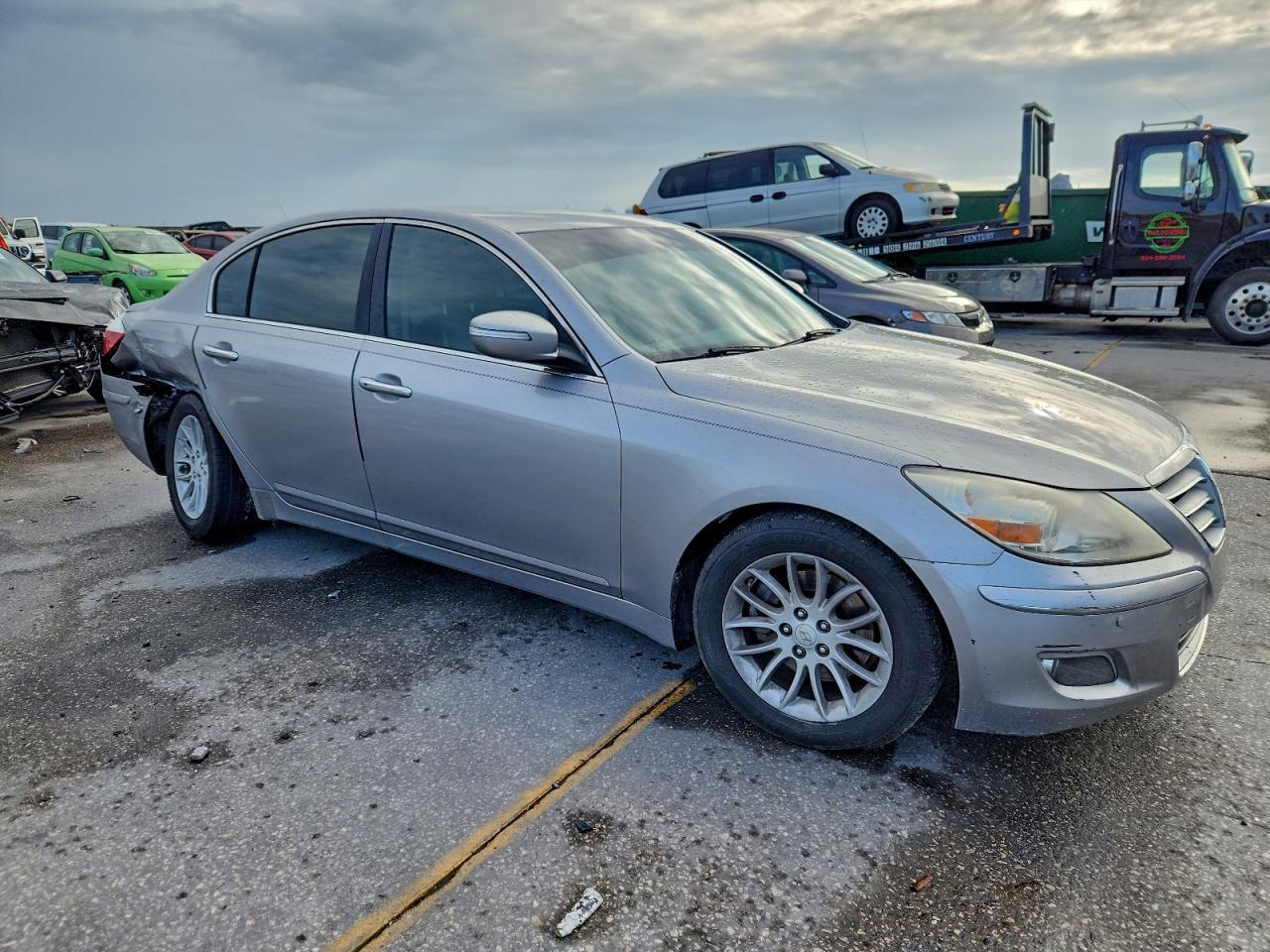2011 HYUNDAI GENESIS
