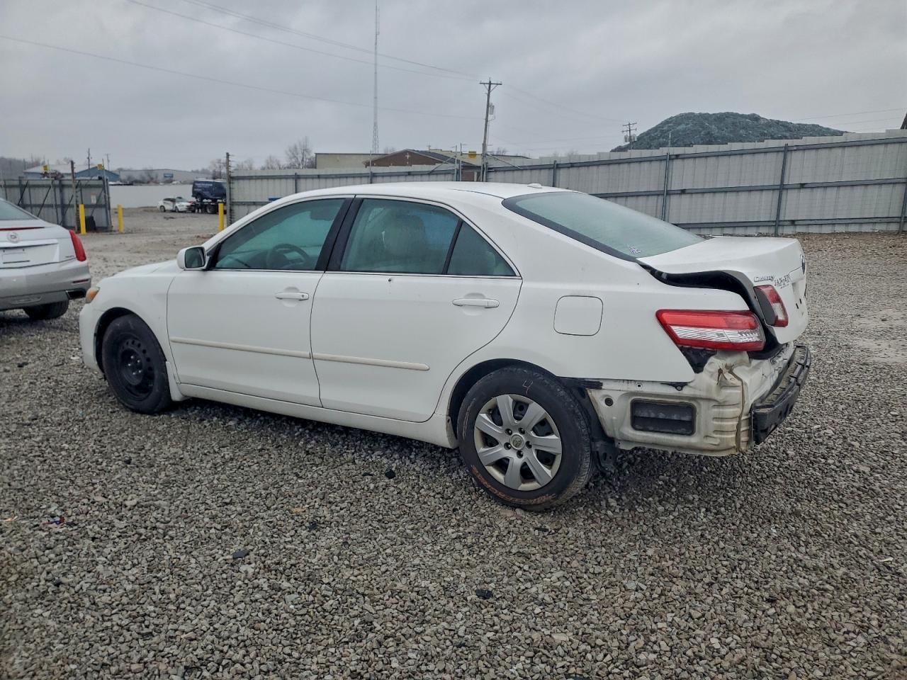 2010 TOYOTA CAMRY