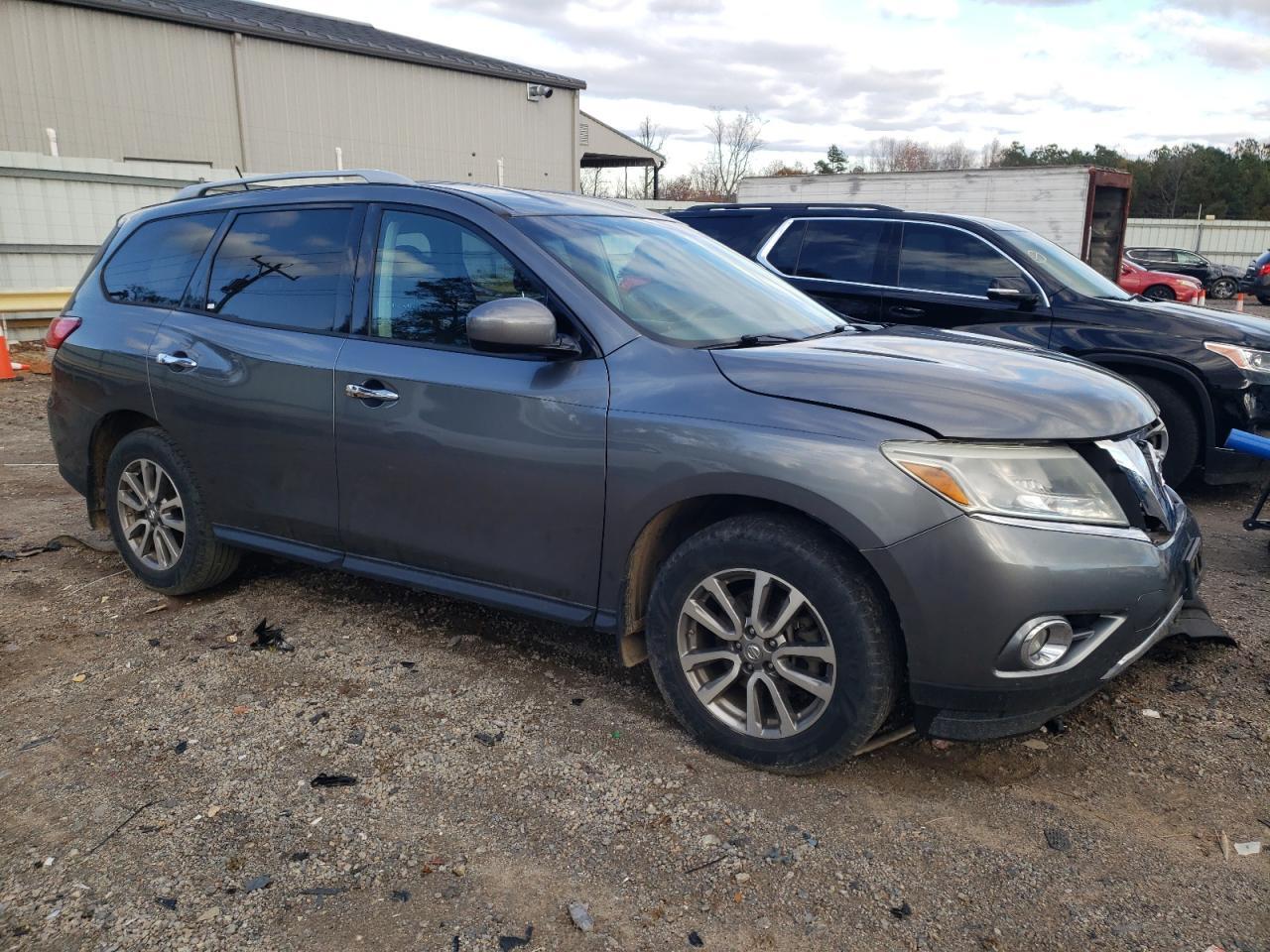 2016 NISSAN PATHFINDER