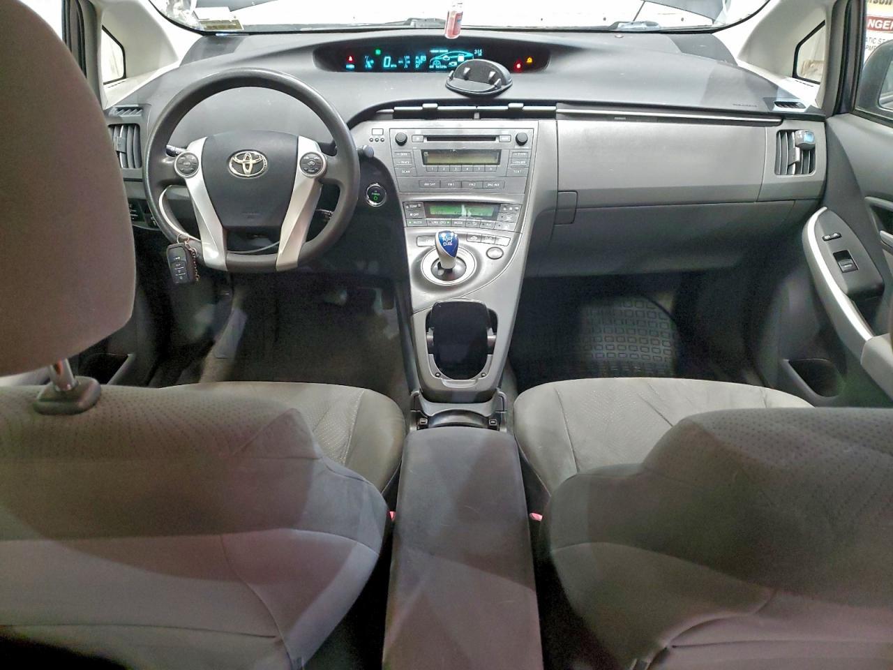 2010 TOYOTA PRIUS
