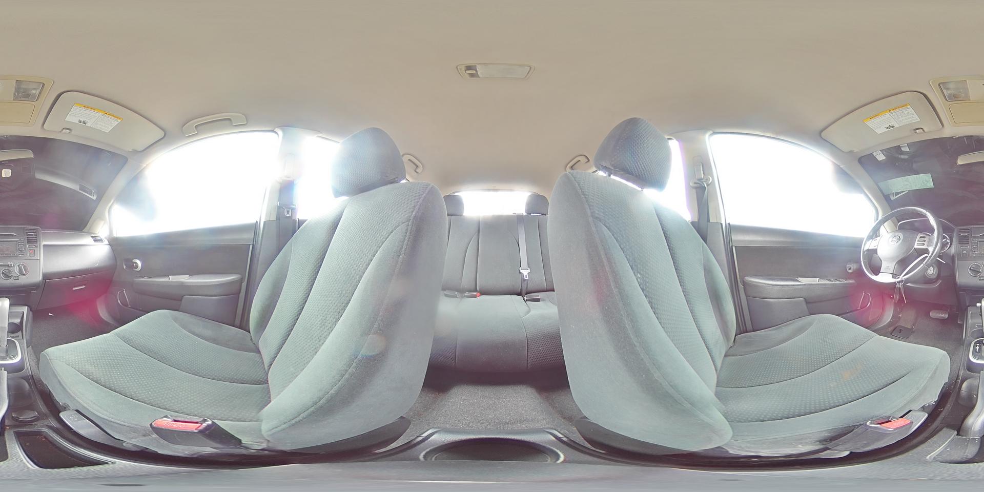 2013 NISSAN VERSA