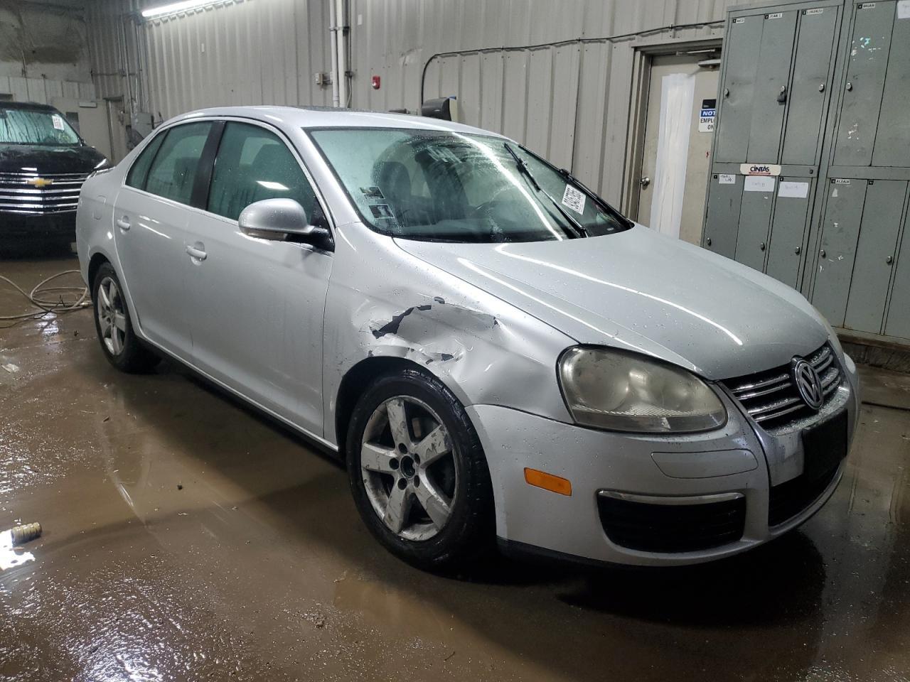 2009 VOLKSWAGEN JETTA