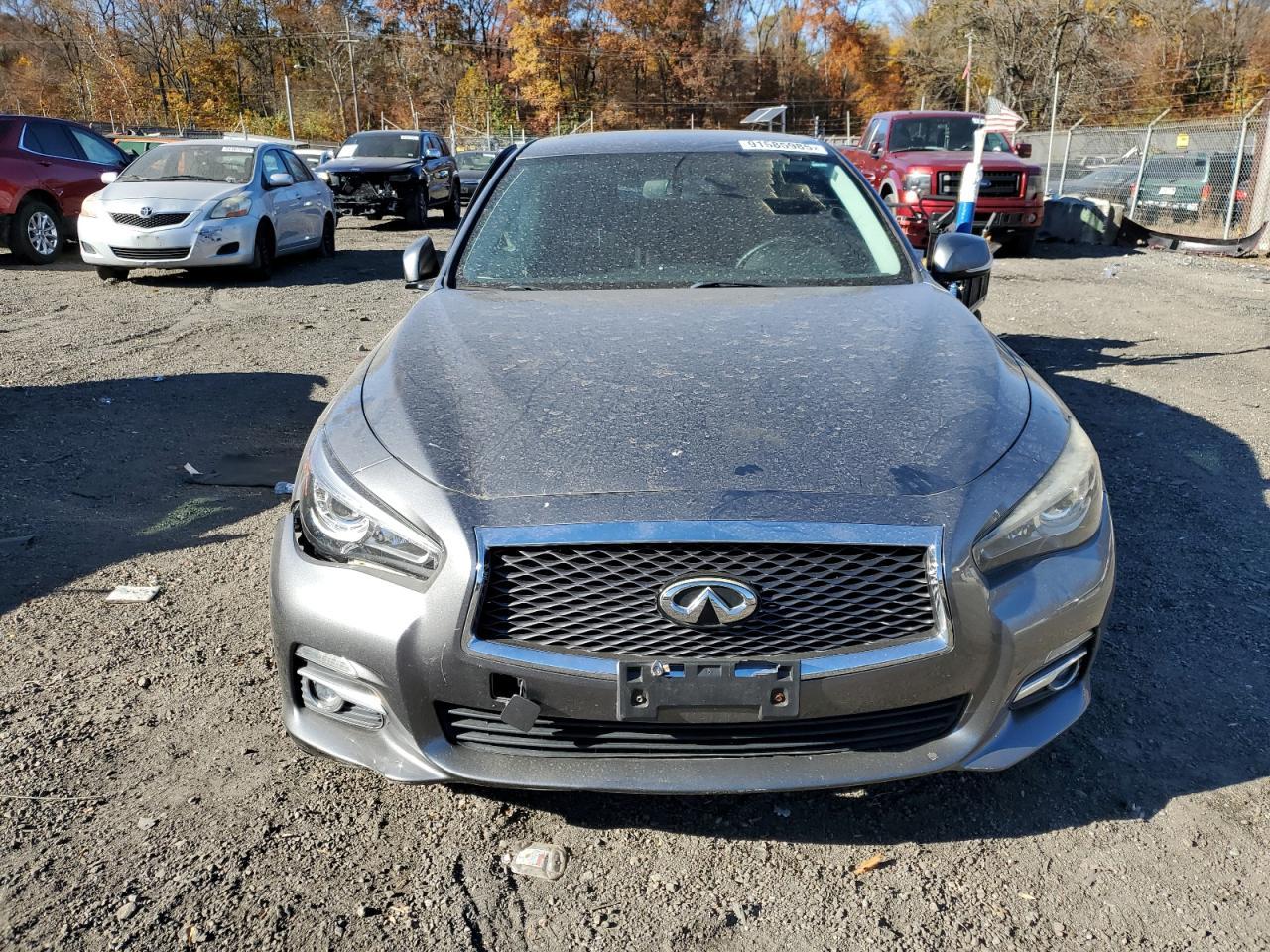 2015 INFINITI Q50