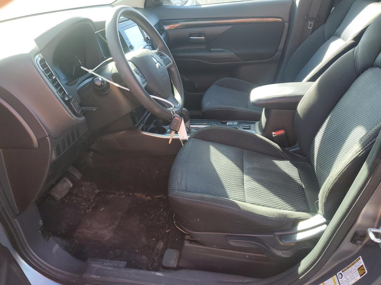 2019 MITSUBISHI outlander